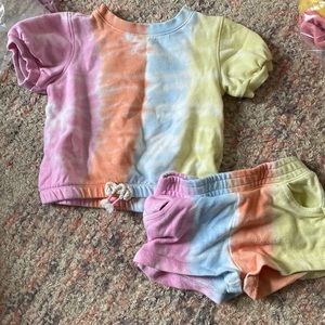 Old navy tye dye set